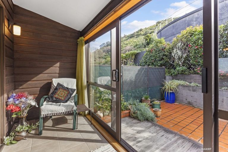 Photo of property in 6 Kabul Street, Khandallah, Wellington, 6035