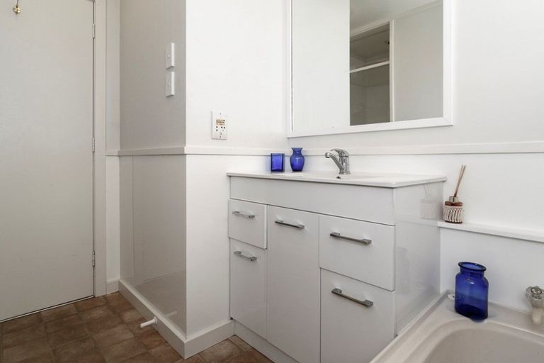 Photo of property in 8 Jefferson Place, Brookfield, Tauranga, 3110