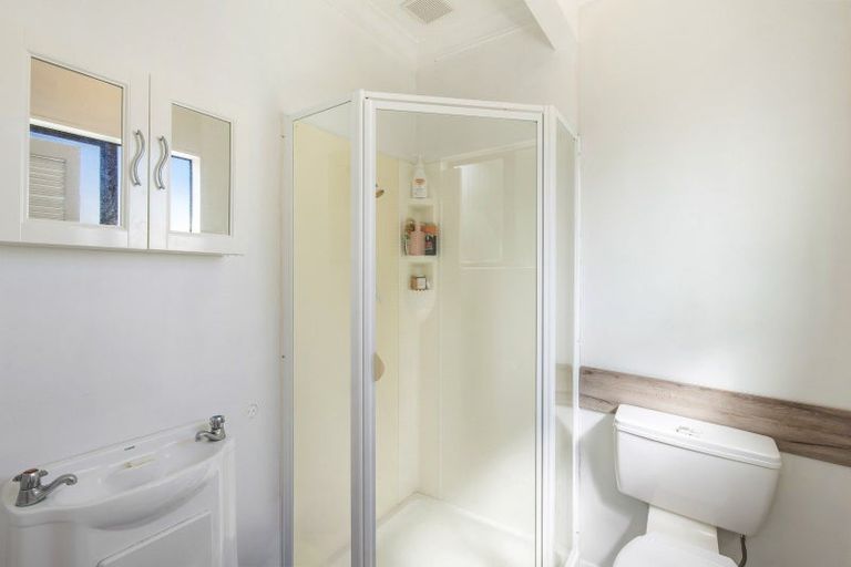 Photo of property in 13a Kawiu Road, Levin, 5510