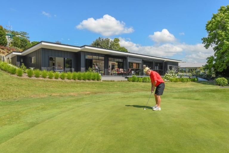 Photo of property in 62 Kayelene Place, Omokoroa, 3114