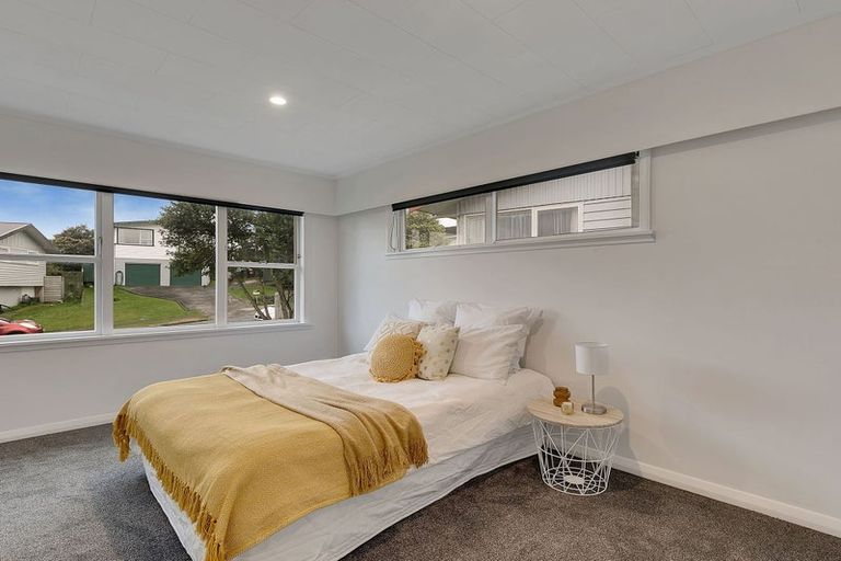 Photo of property in 48 Ernest Street, Ranui, Porirua, 5024