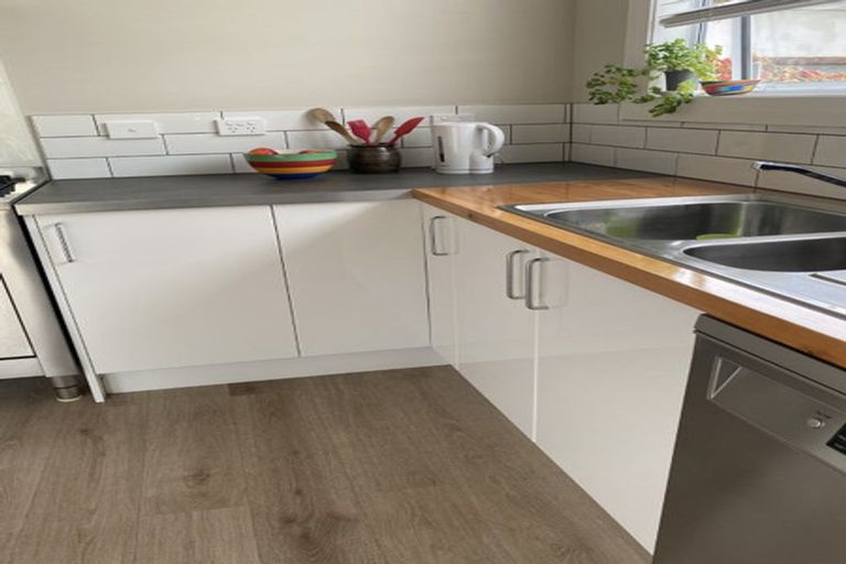 Photo of property in 9 Horner Street, Newtown, Wellington, 6021