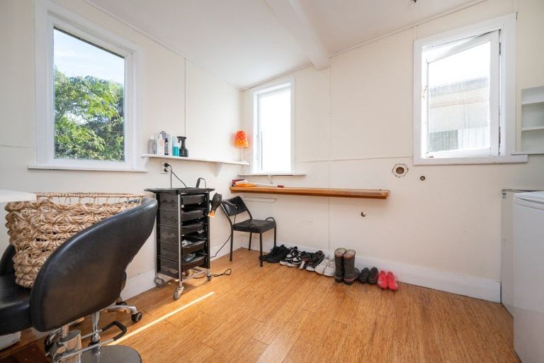 Photo of property in 5 Grove Road, Haumoana, 4102