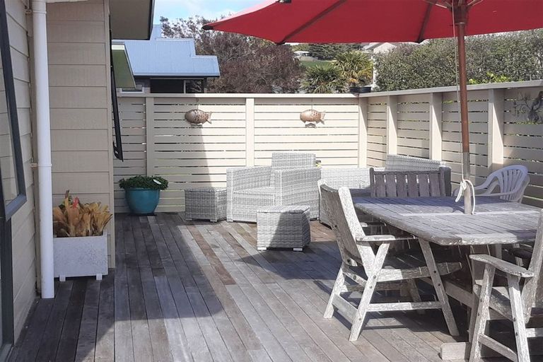 Photo of property in 43 Athol Place, Algies Bay, Warkworth, 0920