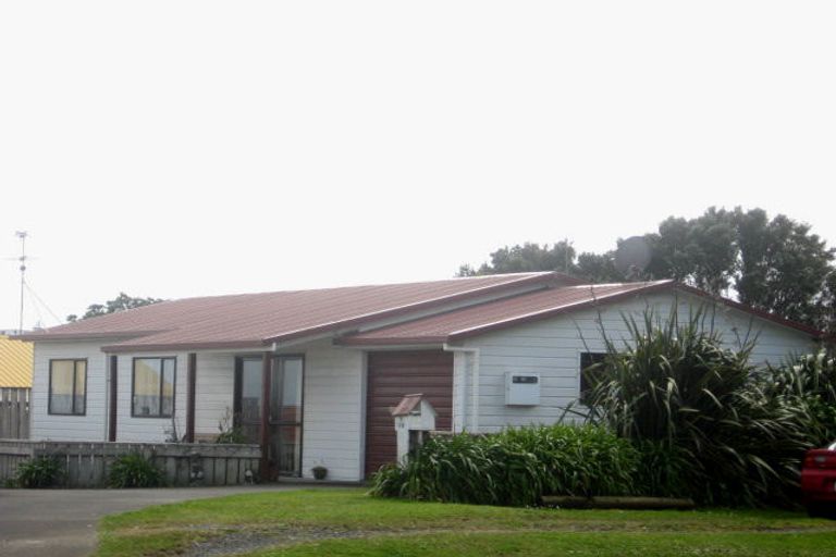 Photo of property in 19 Mount View Place, Spotswood, New Plymouth, 4310