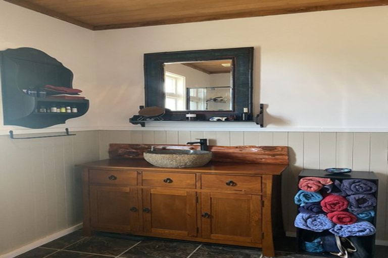 Photo of property in 320 Kiri Kiri Road, Burnt Hill, Oxford, 7495