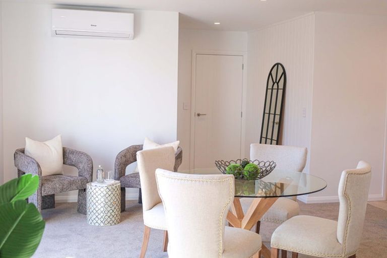 Photo of property in 6 Samuel Place, Terrace End, Palmerston North, 4410