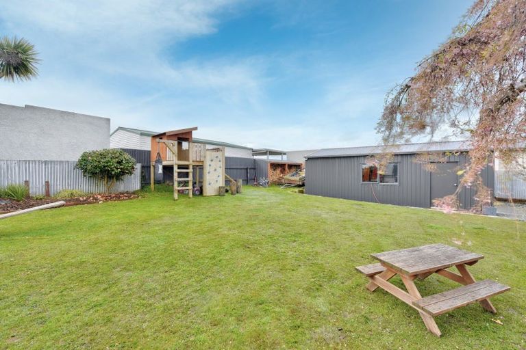 Photo of property in 12 Thistle Street, Gore, 9710