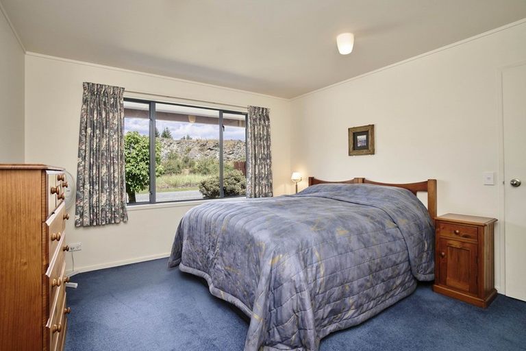 Photo of property in 41 Mcdonnell Road, Arrowtown, 9302