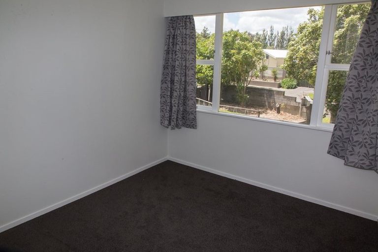 Photo of property in 1 Patea Place, Terrace End, Palmerston North, 4410