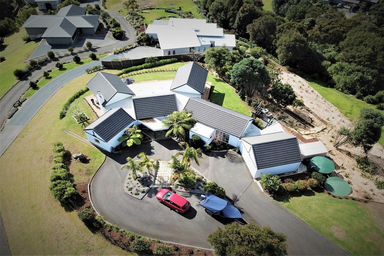 Photo of property in 36 Rarere Terrace, Kerikeri, 0230