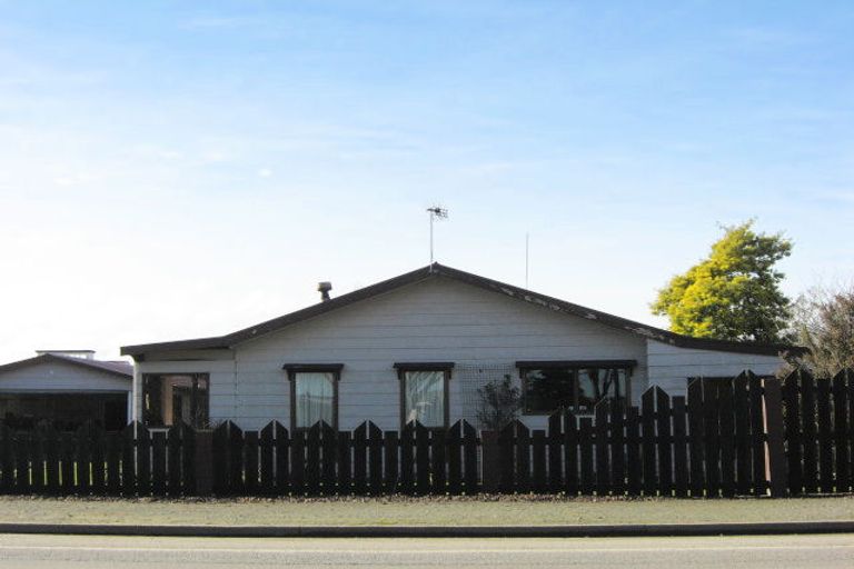 Photo of property in 135 Great North Road, Winton, 9720