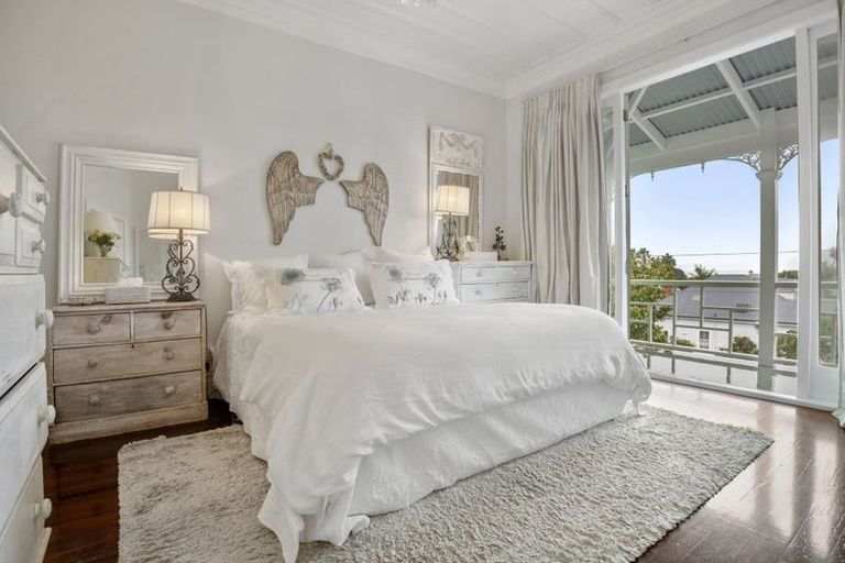 Photo of property in 63 Tainui Road, Devonport, Auckland, 0624