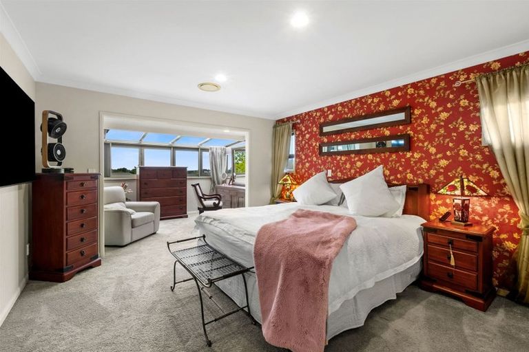 Photo of property in 176b Heta Road, Highlands Park, New Plymouth, 4312