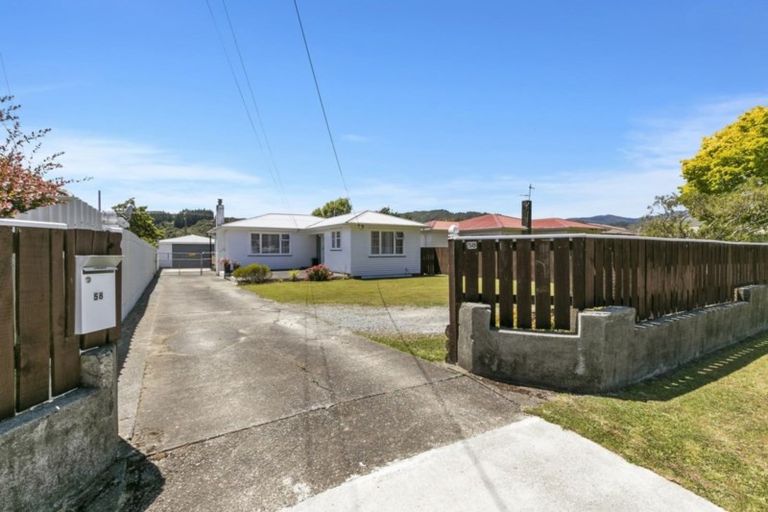 Photo of property in 58 Totara Street, Wainuiomata, Lower Hutt, 5014