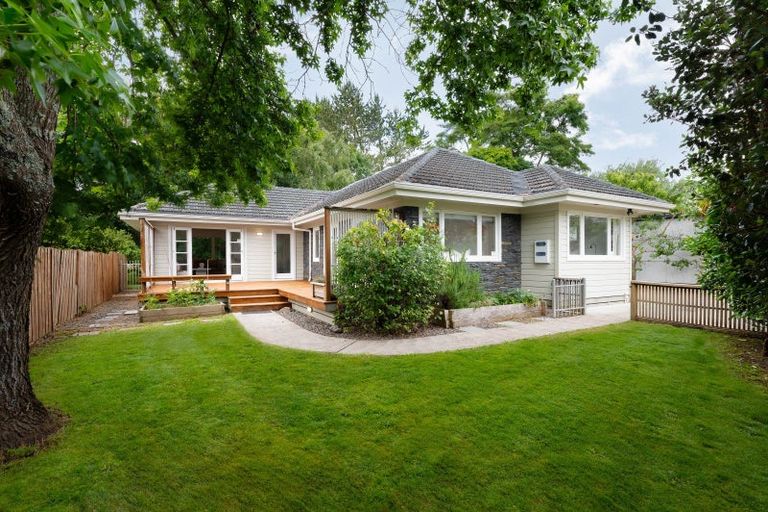 Photo of property in 124a Masters Avenue, Silverdale, Hamilton, 3216