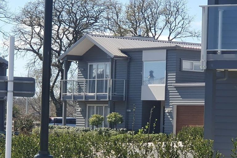 Photo of property in 18 Tucker Close, Leamington, Cambridge, 3432