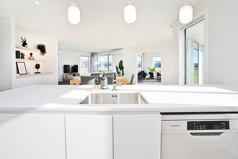 Photo of property in 12 Highland Rise, Waihopai, 9872