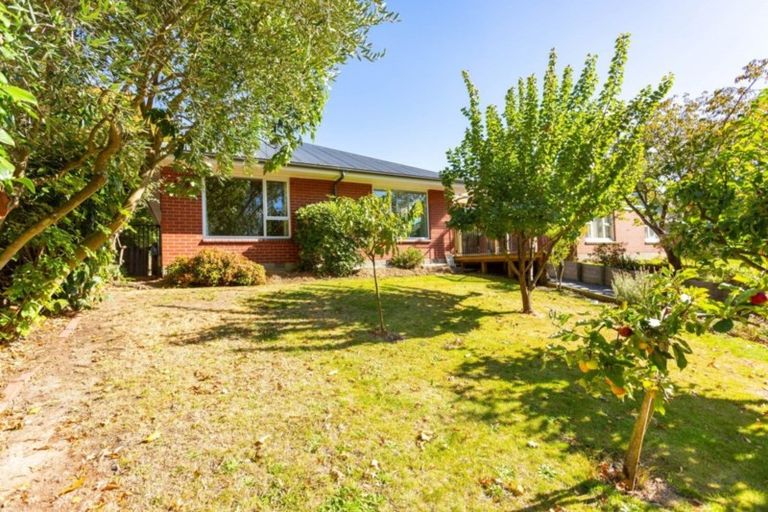 Photo of property in 24 Sloan Terrace, Cashmere, Christchurch, 8022