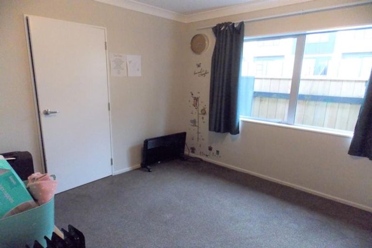 Photo of property in 2/368 Stokes Valley Road, Stokes Valley, Lower Hutt, 5019