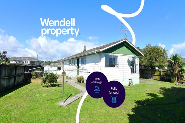 Photo of property in 14 Ewbank Place, Manurewa, Auckland, 2102