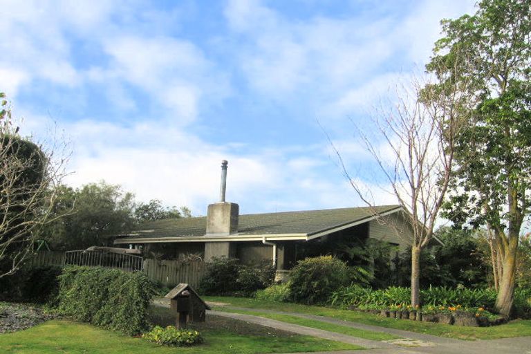 Photo of property in 27 Trigg Crescent, Taradale, Napier, 4112