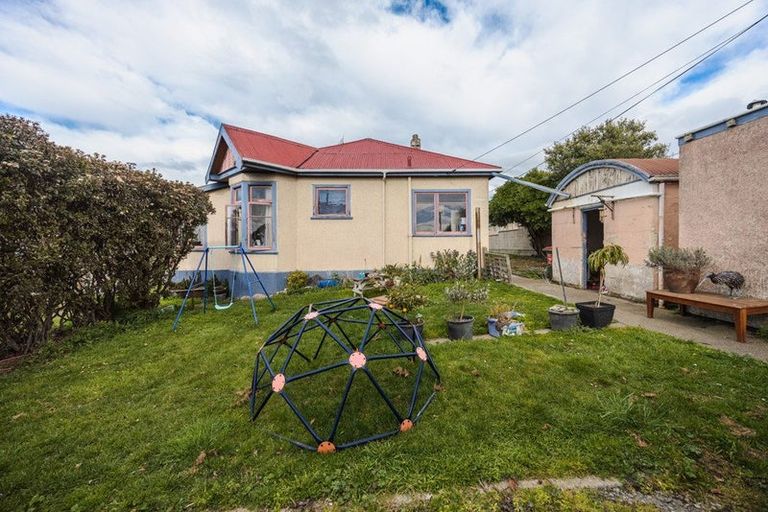 Photo of property in 23 Clyde Street, Oamaru North, Oamaru, 9400