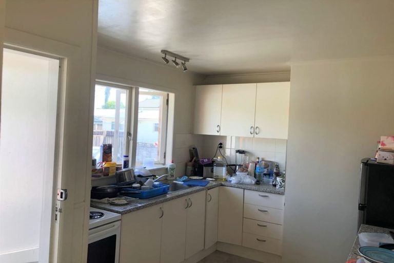 Photo of property in 160 Old Farm Road, Hamilton East, Hamilton, 3216