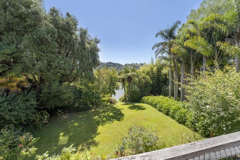Photo of property in 15 Riverbank Road, Okoia, Whanganui, 4573