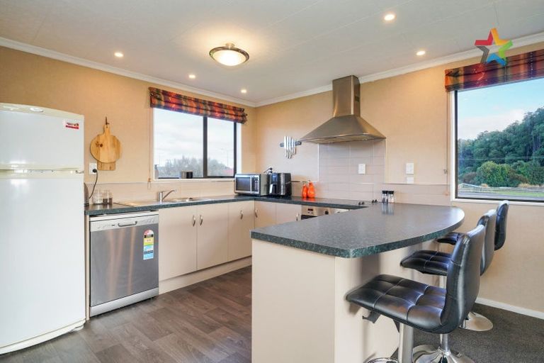 Photo of property in 33 Ascot Terrace, Kingswell, Invercargill, 9812