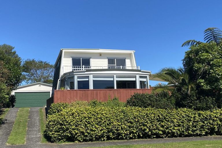 Photo of property in 38 Gold Street, Waitara, 4320