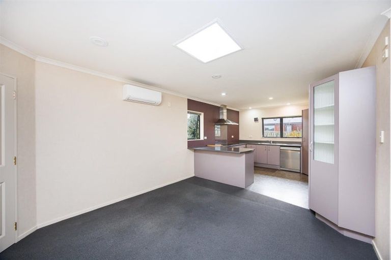 Photo of property in 6 Blennerville Close, Marton, 4710