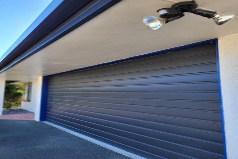 Photo of property in 15 Albizia Place, Richmond, 7020