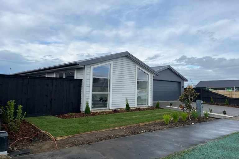 Photo of property in 5 Eyles Street, Marshland, Christchurch, 8083