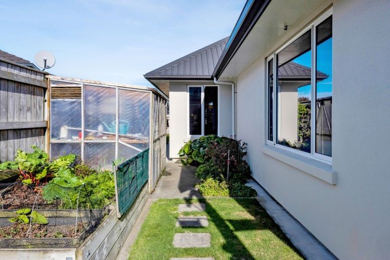 Photo of property in 4 Nikau Place, Hawera, 4610