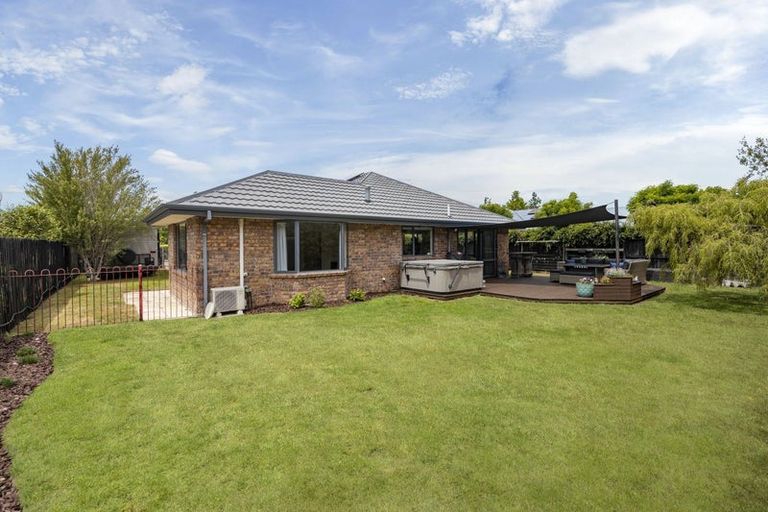 Photo of property in 15 Rushmore Drive, Belfast, Christchurch, 8051