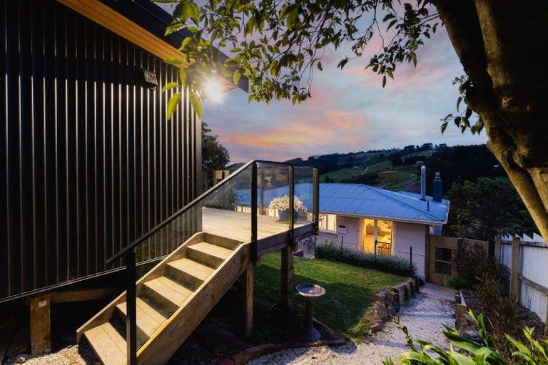 Photo of property in 96 Hocken Street, Kenmure, Dunedin, 9011