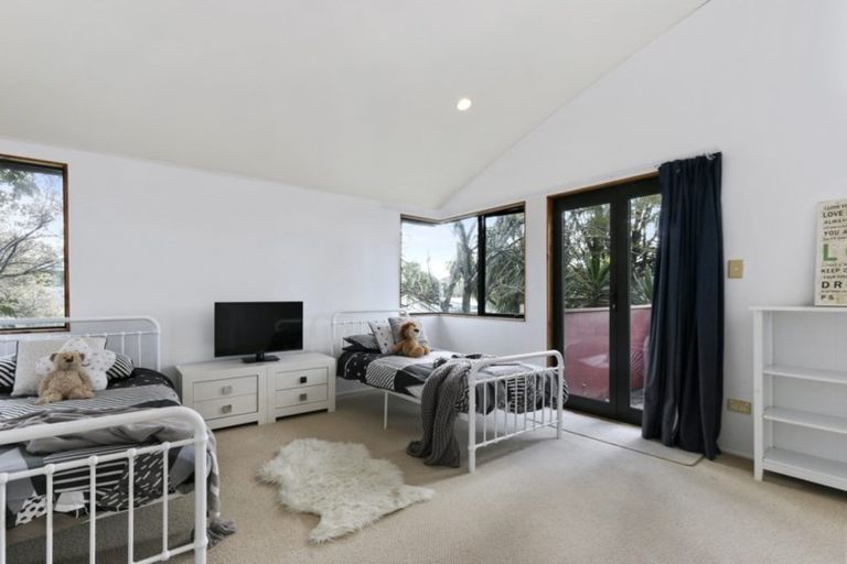 Photo of property in 14a Taylor Road, Mangere Bridge, Auckland, 2022