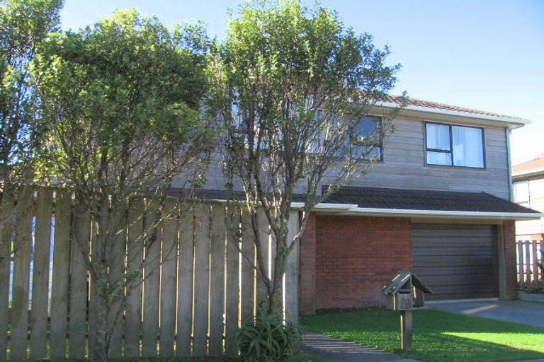 Photo of property in 12b Shastri Terrace, Khandallah, Wellington, 6035