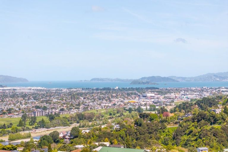 Photo of property in 1 Terrys Place, Kelson, Lower Hutt, 5010