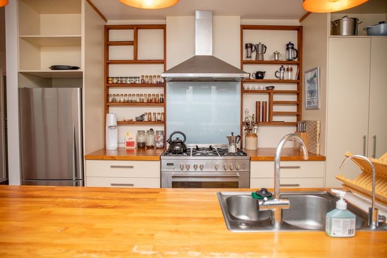 Photo of property in 171 Muritai Road, Eastbourne, Lower Hutt, 5013