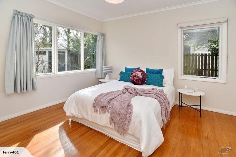 Photo of property in 182 Main North Road, Redwood, Christchurch, 8051