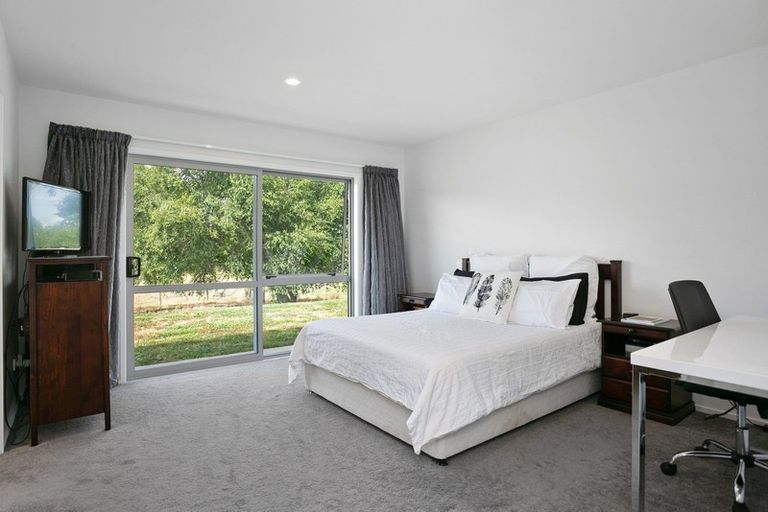 Photo of property in 721 Grove Road, Karamu, Hamilton, 3285