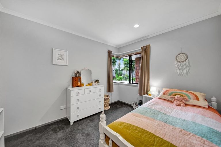 Photo of property in 5a James Drive, Bell Block, New Plymouth, 4312