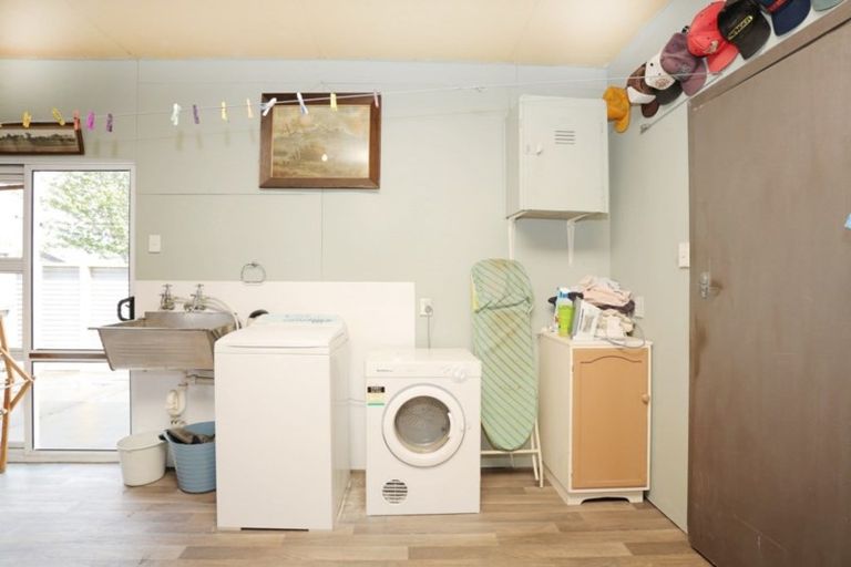 Photo of property in 48 Arthur Street, Winton, 9720