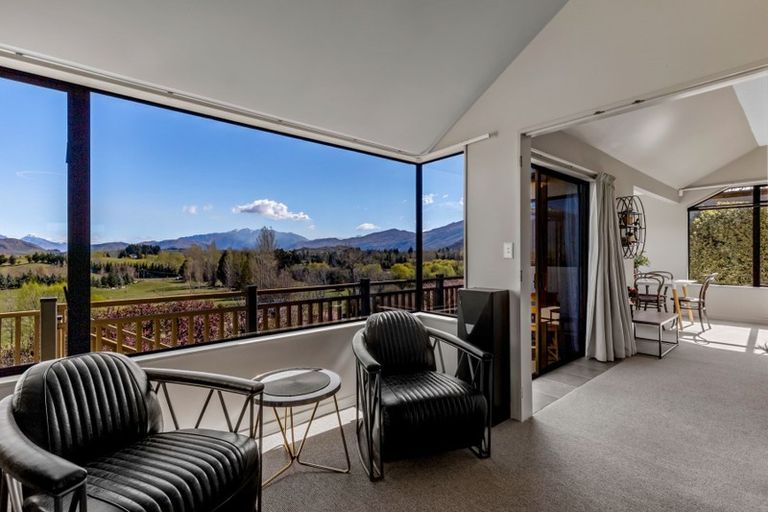 Photo of property in 65 Cotter Avenue, Arrowtown, 9302