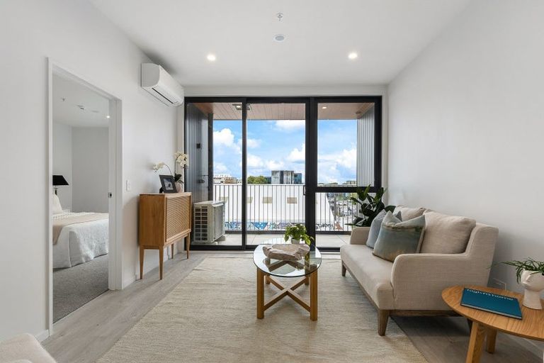 Photo of property in 1/6 Alvaston Drive, Halswell, Christchurch, 8025