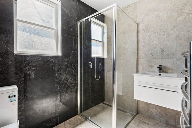 Photo of property in 554c Swanson Road, Ranui, Auckland, 0612