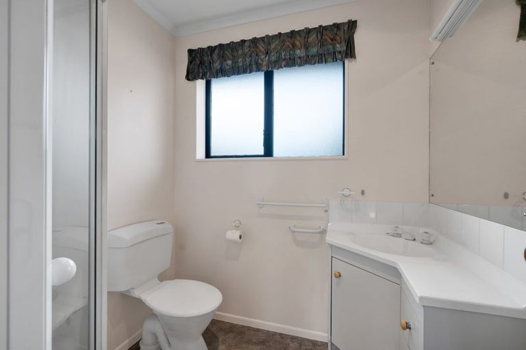 Photo of property in 37 Pembroke Road East, Stratford, 4332