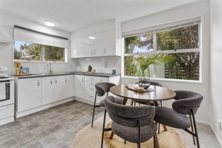 Photo of property in 2b David Street, Waikanae, 5036